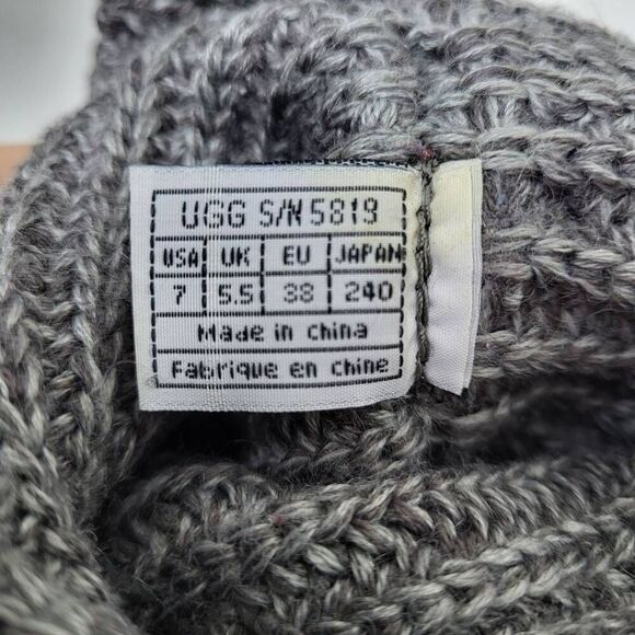 UGG Australia Classic Cardy Gray Knit Sweater Boots Size 7 Tall Slouch Top - Picture 7 of 9